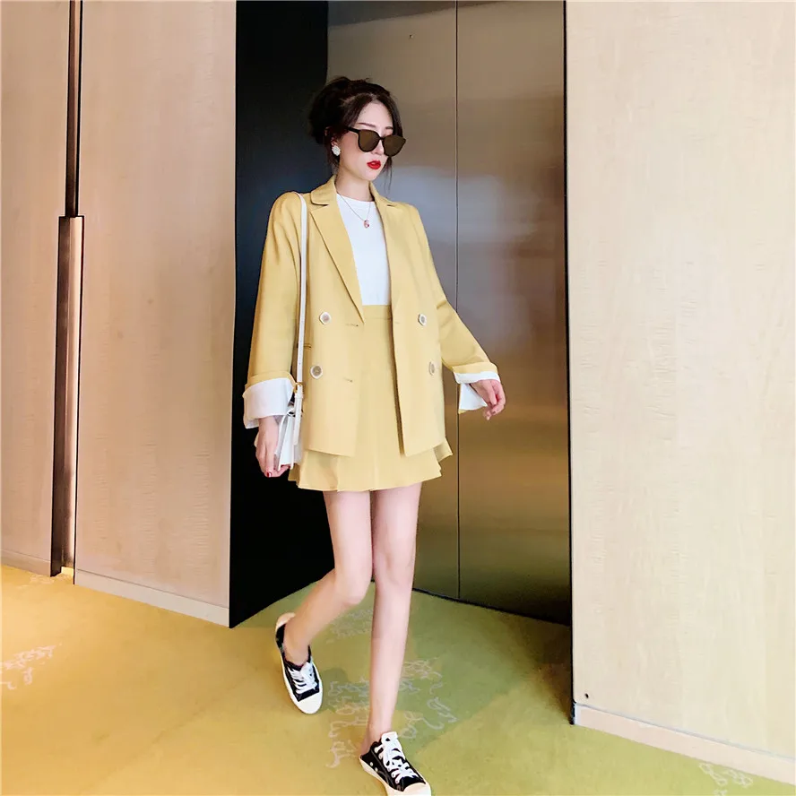 Photo Shoot Natural And Unrestrained Elder Brother Profile West Casual Retro Slimming Coat Korean-style Thin Small Suit Wom