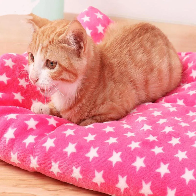 

Winter Warm Pet Dog Soft Cushion Large Print Flannel Cotton Mattress Cat Pet Mat Bed Pad Rug Cartoon Printed Cat And Dog Pad