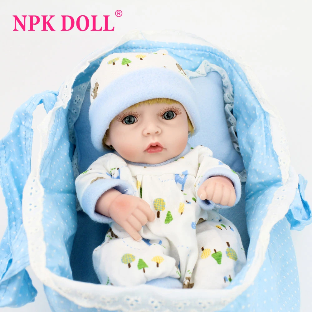 NPK DOLL 10 дюймов Мини Кукла Reborn полностью виниловая розовая синяя корзина для