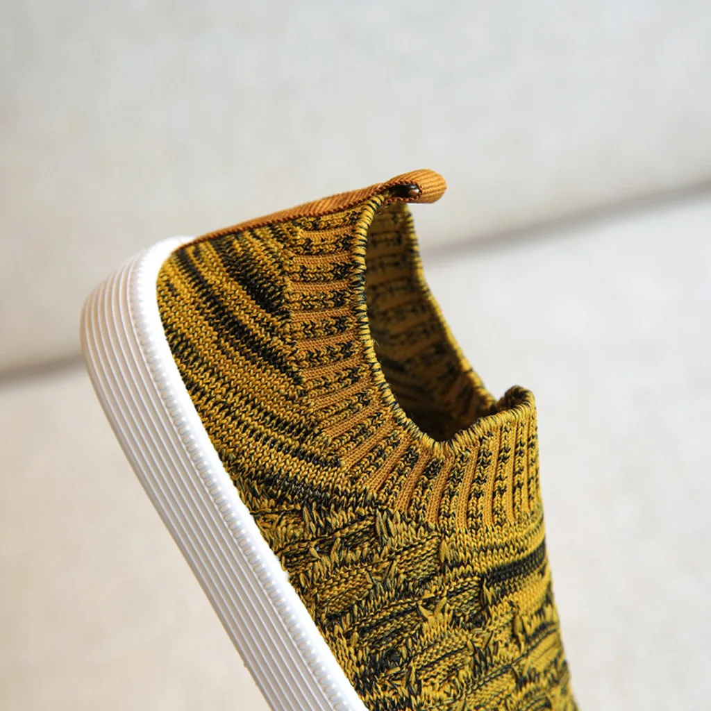 Toddler Rubber Sole Tennis Shoes Kids Girls Boys Mesh Breathable Slip On Loafers Shoes Infant Breathable needlework Sneakers