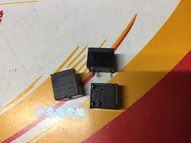 

SRAK-S-105D 112D 124D three Friends of the car relay 30A 14VDC 5 feet conversion type