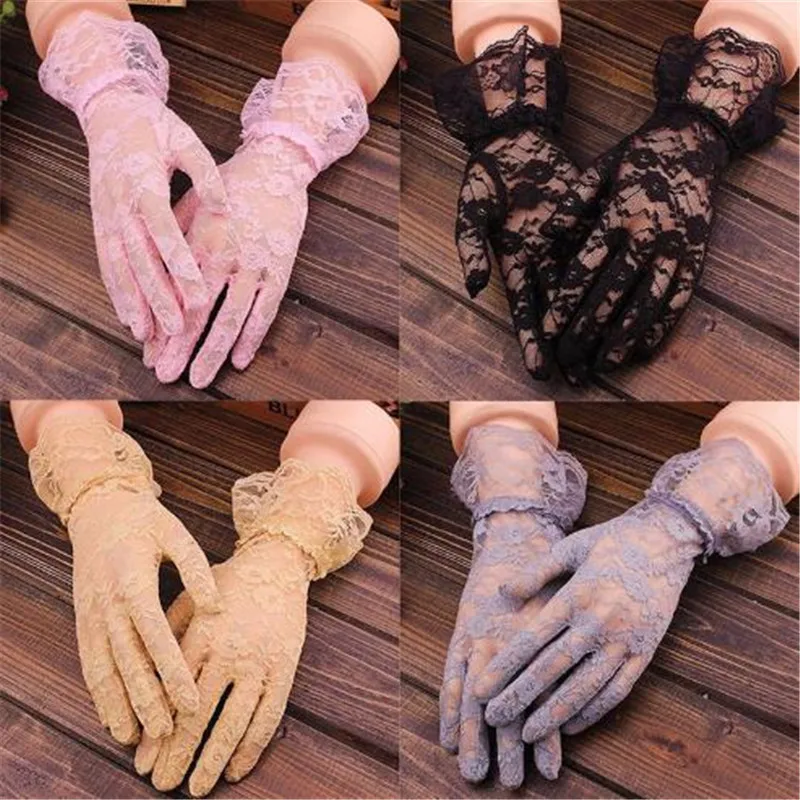

Elegant High Quality Sun Protection Accessories Lace Hollow-Out Gloves Delicate Lace Jacquard Pattern Lace Gloves