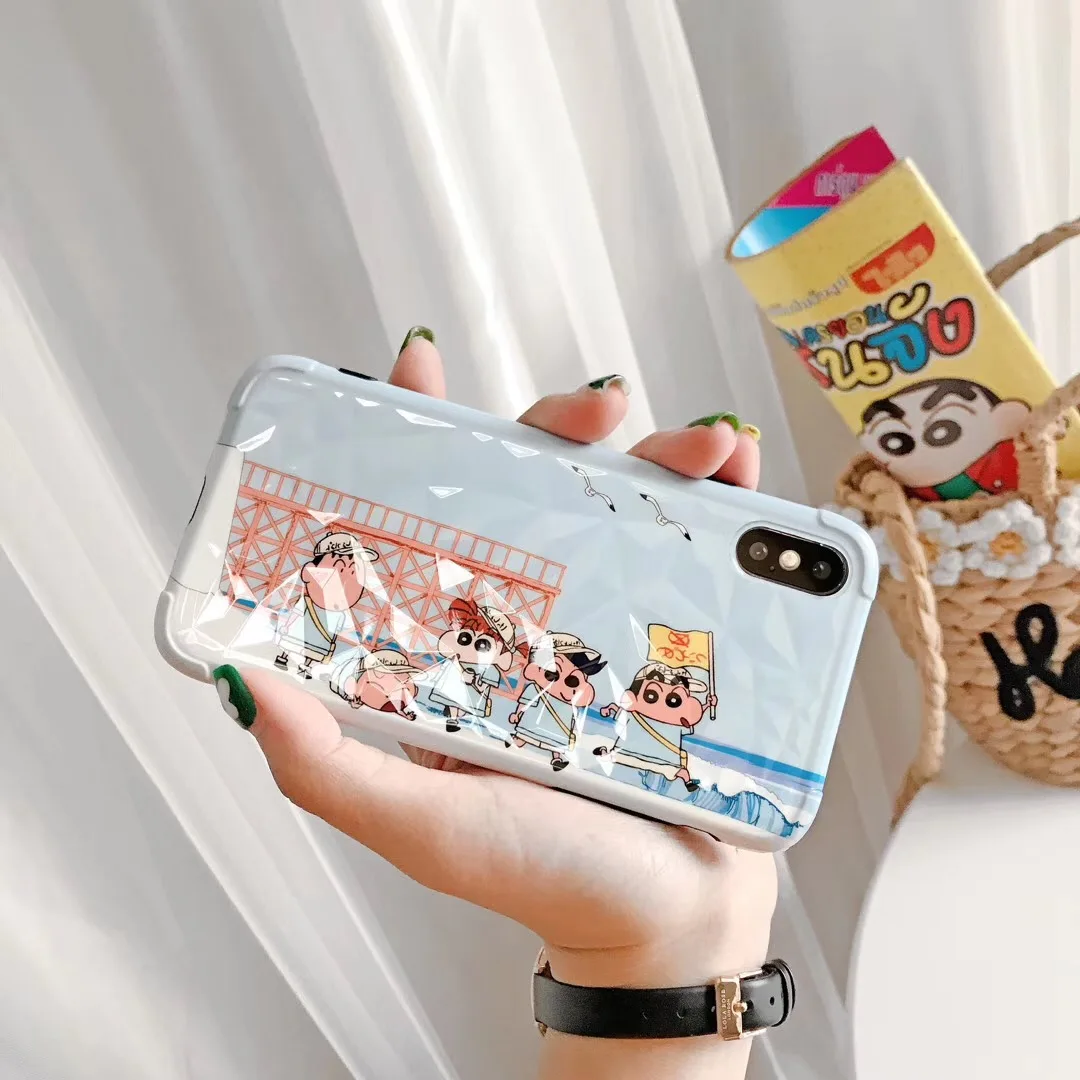 

Super cute cartoon seaside Crayon Shin-Chans shell for iPhone XR XS MAX 8 7 6 6SPlus diamond diamond smooth soft back cover Capa