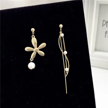

Sweet Flower Long Curve Clip on Earrings for Women Simulated-pearls Asymmetric Earrings
