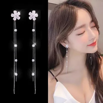 

Temperament flower earrings pearl earrings Korean style tassel pendant long personality cold and versatile earrings female