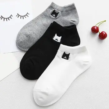 

Women Ankle Socks Funny Embroidery Cat Casual Style Low Cut Comfortable Hosiery