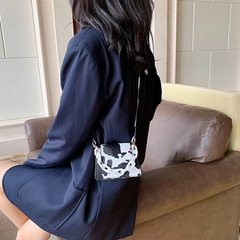 

Zebra Pattern Soft PU Leather Coin Purse Small Square Flap Messenger Handbag Women Cow Pattern Mini Chain Shoulder Crossbodybag