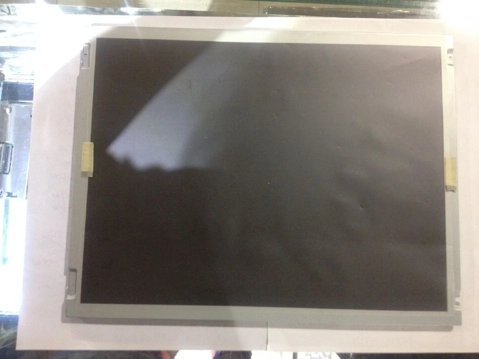

ЖК-экран LQ150X1LW12
