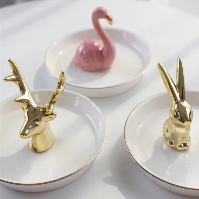 Европейская Ювелирная тарелка, украшение, лоток для хранения с героями мультфильмов, керамическое кольцо для ванной комнаты, ожерелье rrrack Antler, туалетный столик, украшения