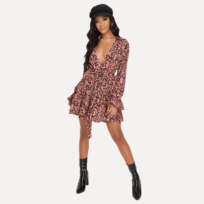 Богемное платье трапециевидной формы с принтом женское глубоким v-образным