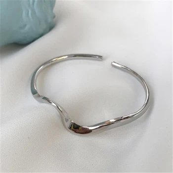 

L-68 New Trend Simple Bending Water Pattern Wave Arc Opening Bracelet for Women Girls Party Jewelry Gift