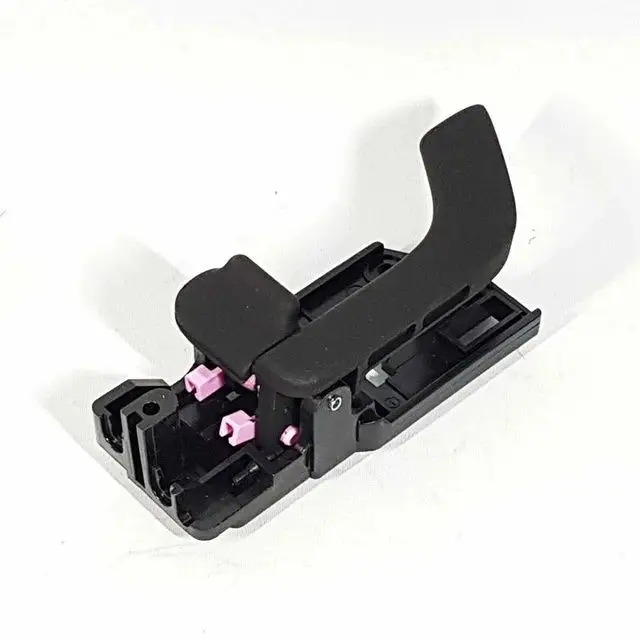 

Оригинальная Черная внутренняя дверная ручка левая и правая для Hyundai Tiburon Coupe 2003-2008 826102C000 826202C000 82610 2C000 82620 2C000