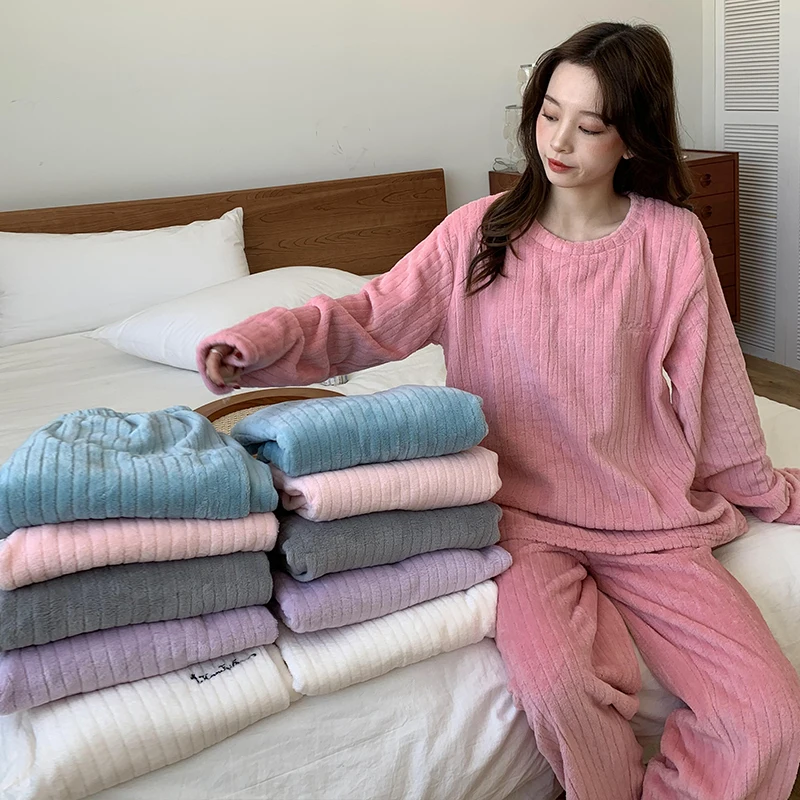 Women Pajamas Set Winter Warm Flannel Pajamas Homewear Sweatshirt Hoodies Thick Female Sleepwear Plush Pyjamas Suit Solid Color