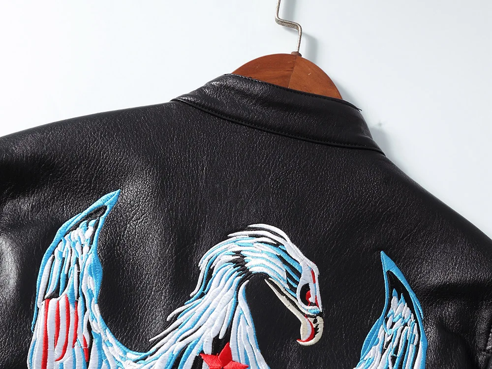 DUYOU Moto& Biker стильные мужские Куртки из искусственной кожи с отложным воротником, мужские облегающие уличные куртки с вышивкой в виде орла