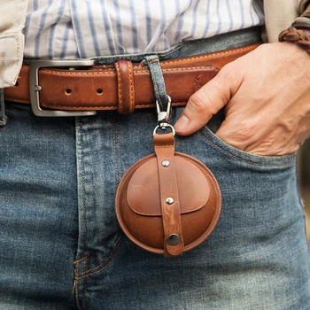 

Wear-resistant Leather Case Portable Protective Cover Pouch with Keychain for S-AMSUNG Galaxy-Buds live Earphones