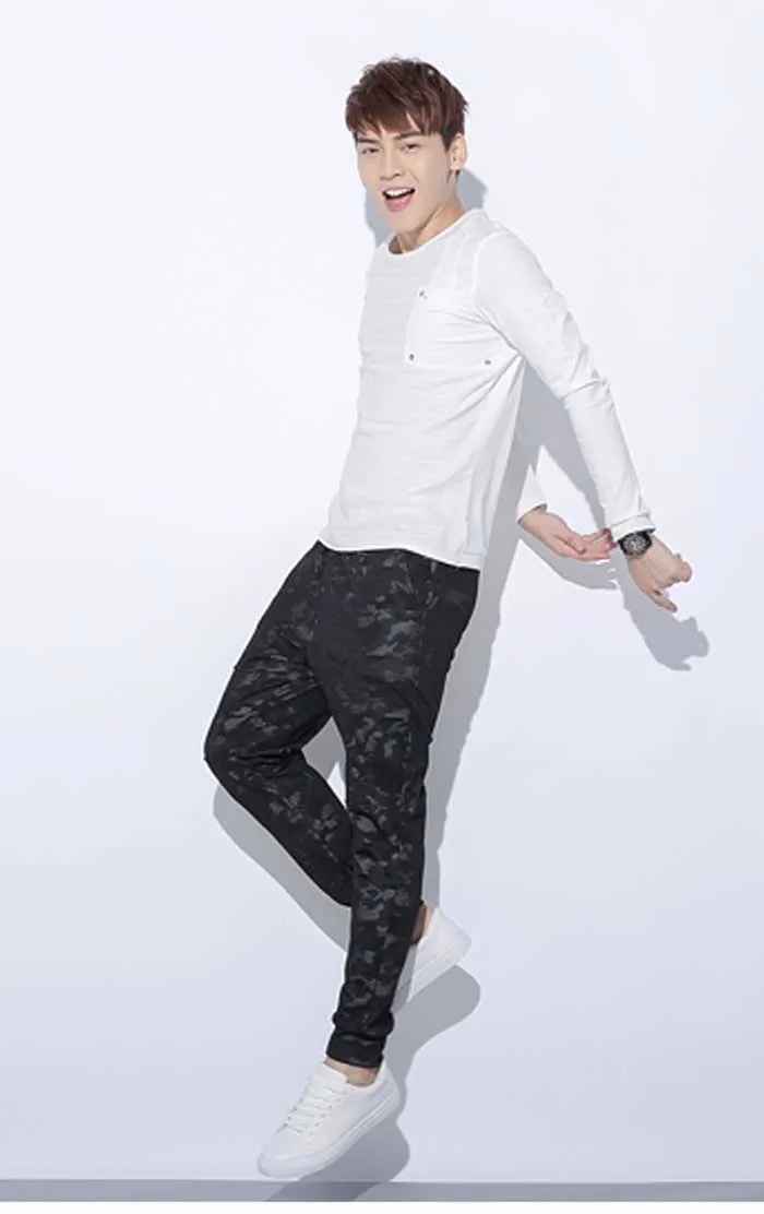 Брендовые новые Стрейчевые мужские повседневные штаны в стиле хип-хоп, шаровары для бега, черные камуфляжные спортивные штаны, свободные штаны, большие размеры 5XL 6XL 7XL