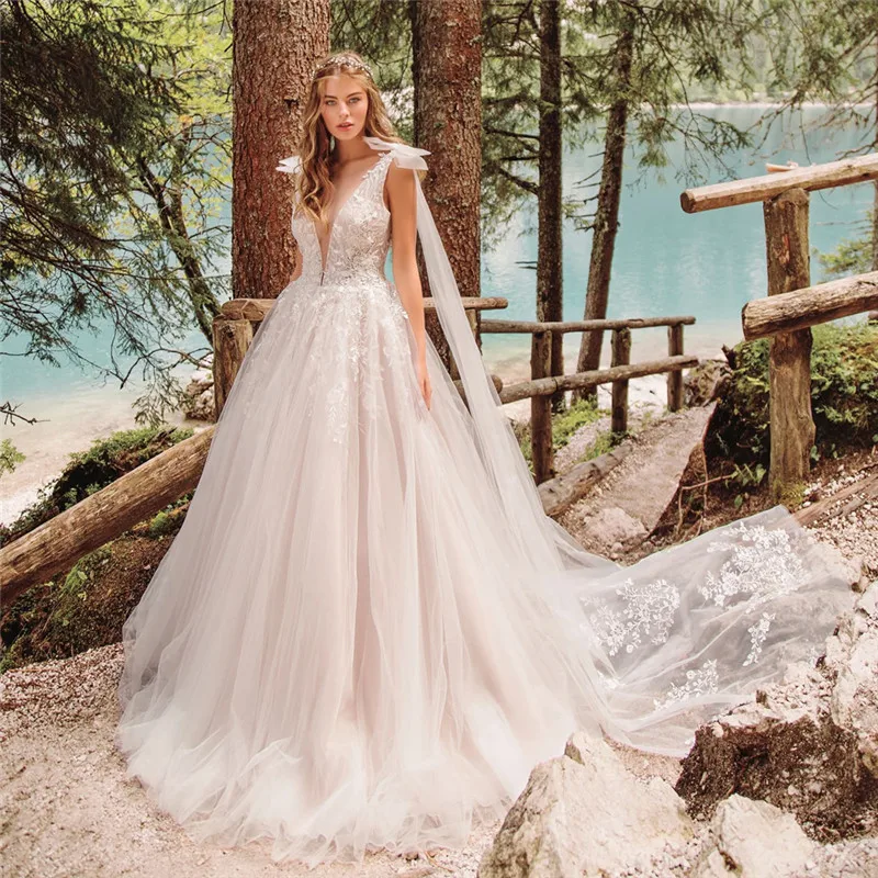 

Scoop A-Line Wedding Dresses With Lace Appliques Sexy Backless Princess Bridal Gowns Soft Bride Party Wear Vestidos De Mariee