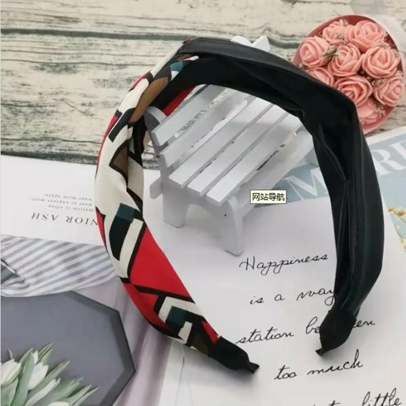 Новинка, модные повязки с узелком из искусственной кожи, женские повязки для волос с геометрическим узором в стиле пэчворк на осень и зиму, мягкие повязки для волос для взрослых
