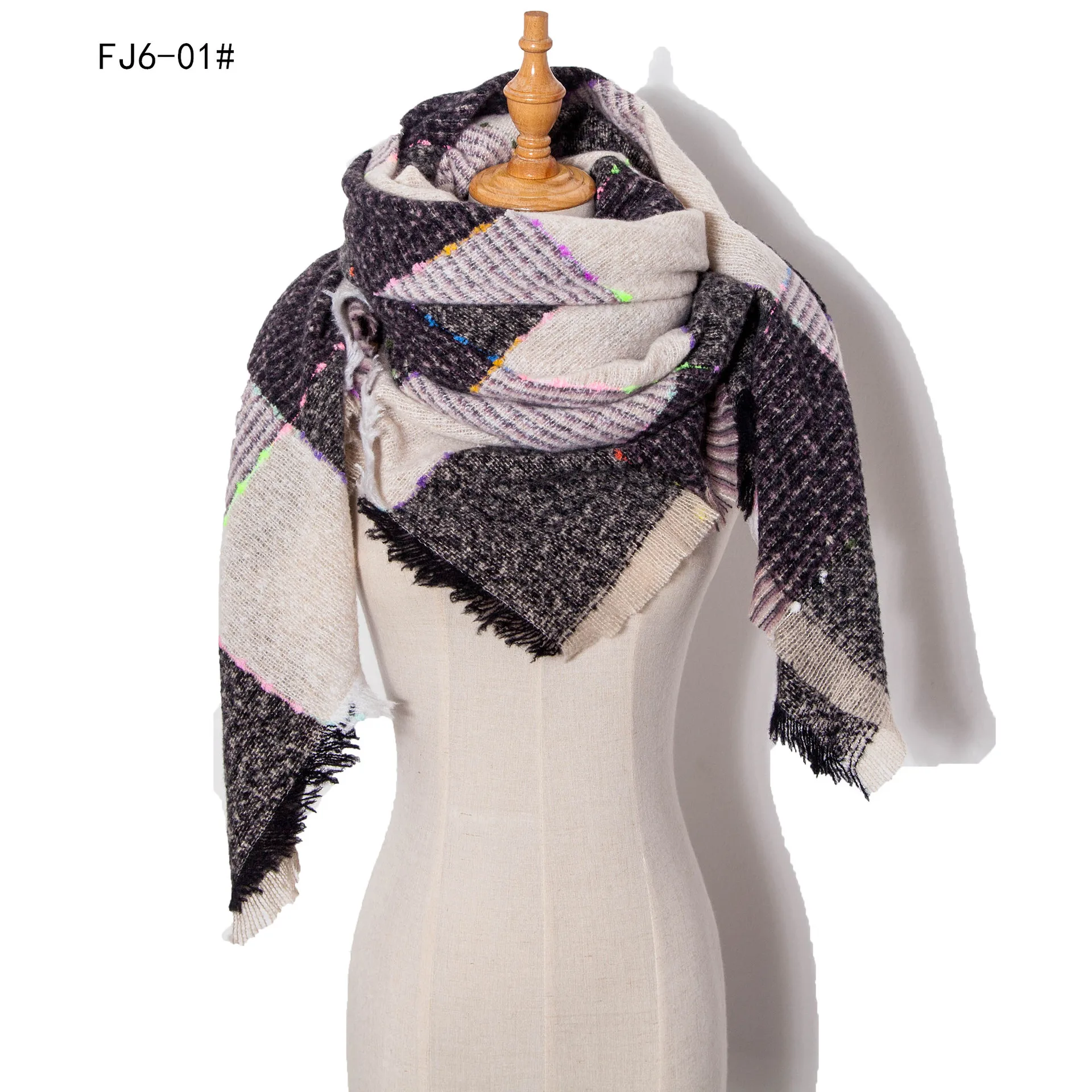 

Cashmere Women Scarf Autumn Warm Plaid Scarves Triangular Pashmina Shawls Wraps Casual Bandanas ladies Accessories Winter