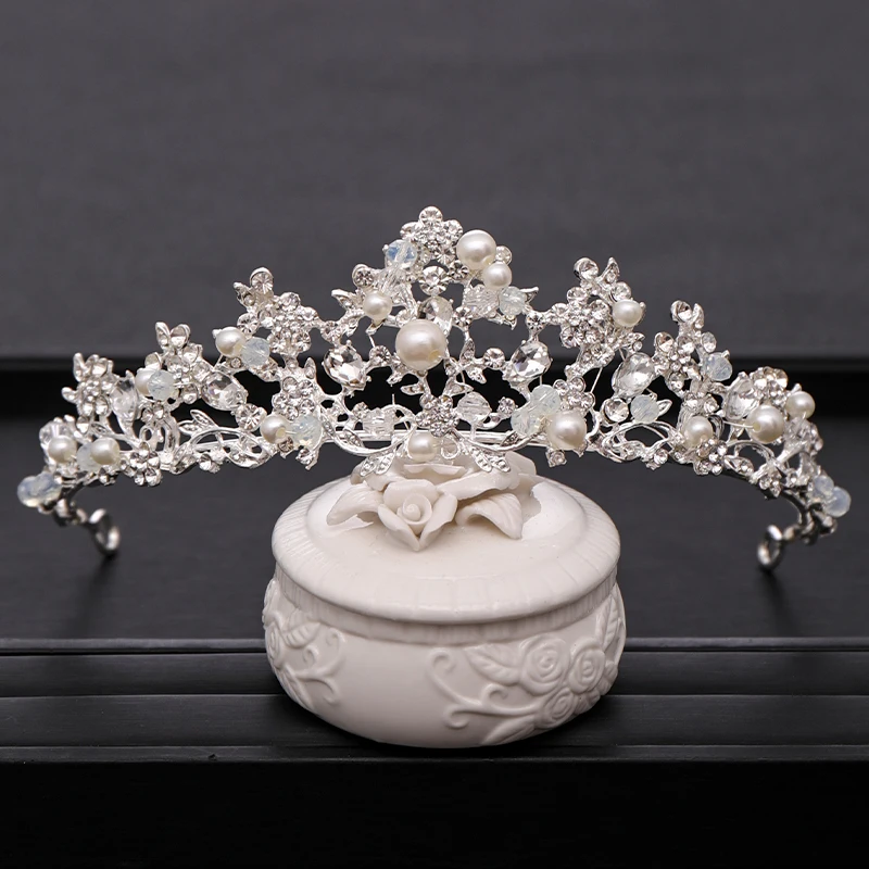 Trendy Bridal Wedding Crown Hair Accessories Luxury Silver Pearl Rhinestone Crystal Crown Princess Birthday Crown Bridal Crown
