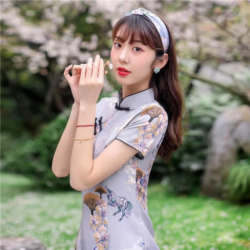 

Print Flower Women Short Sexy Qipao Vestidso Short Sleeve Elegant Purple Cheongsam Classic Mandarin Collar Chinese Dress Gown