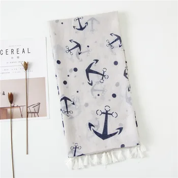 

Luxury Autumn and winter China style beach headcloth Fashion Tassels print Seaside soft silk Scarf Women's thin Sunscreen Shawl