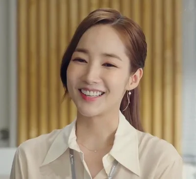 Korean Actress Lee Young A E Korean Smile Famous Handbags