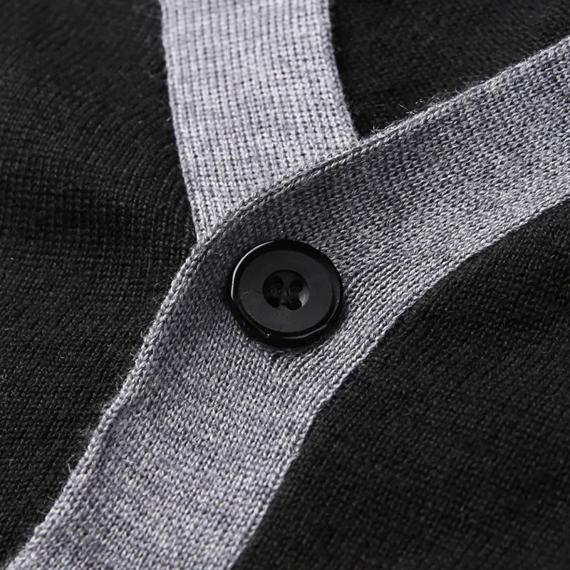 2019 autumn knit jacket stitching sweater slim single-breasted urban V-neck long-sleeved thin sweater cardigan