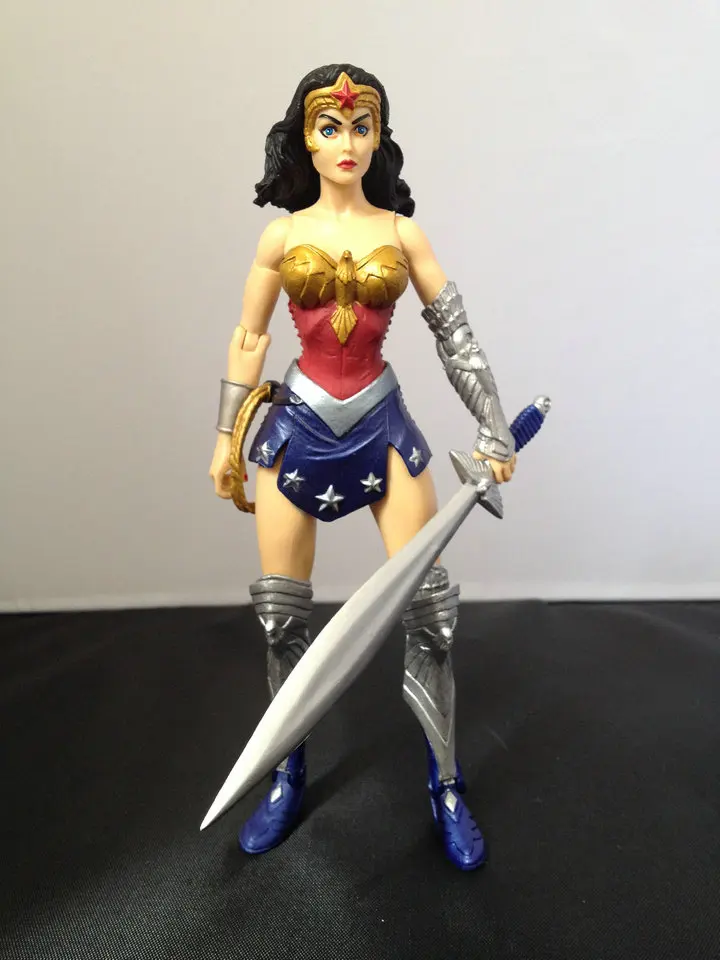wonder woman 6 inch figure