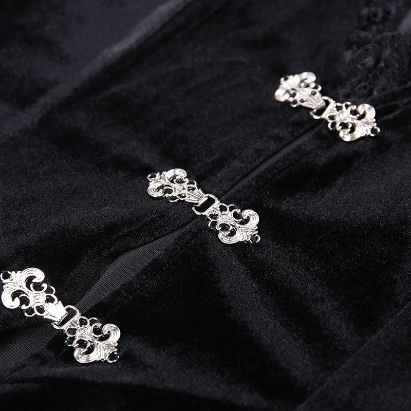 gothic drerss (1)