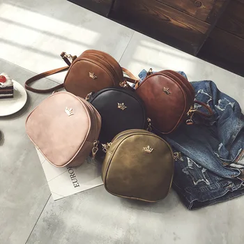 

Women's bag 2019 new women's bag fashion crown small square bag female wild retro shoulder bag slung PU bag