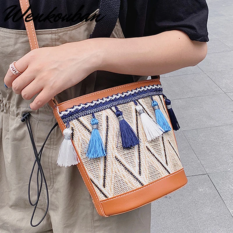 

Fashion Tassel Bag Woven Crossbody Bags For Women Knitting Casual Shoulder Bag Ladies Zipper Straw Small Bag Bolsa Feminina