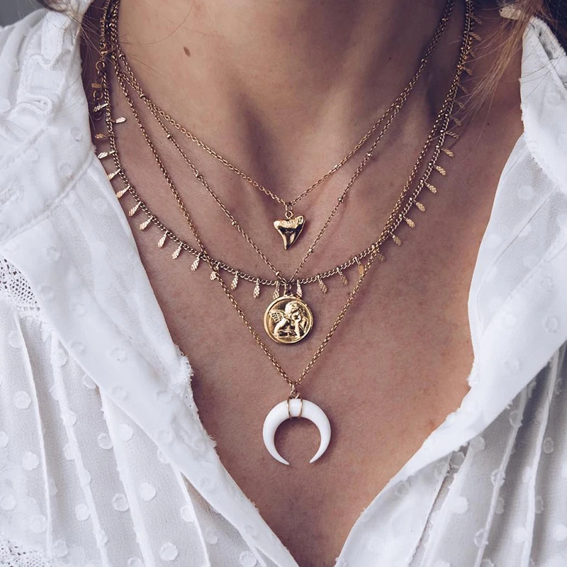 

Romantic Women Necklaces Heart Cupid Moon Tassel Pendant Clavicle Chain Multilayer Gold Necklace Set Valentines Day Jewelry Gift