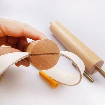 

1Pcs Home Wooden Paper Towel Holder Toilet Paper holder Square Punch Roll Paper Holder For Hotel Bathroom Decoration Supplies1