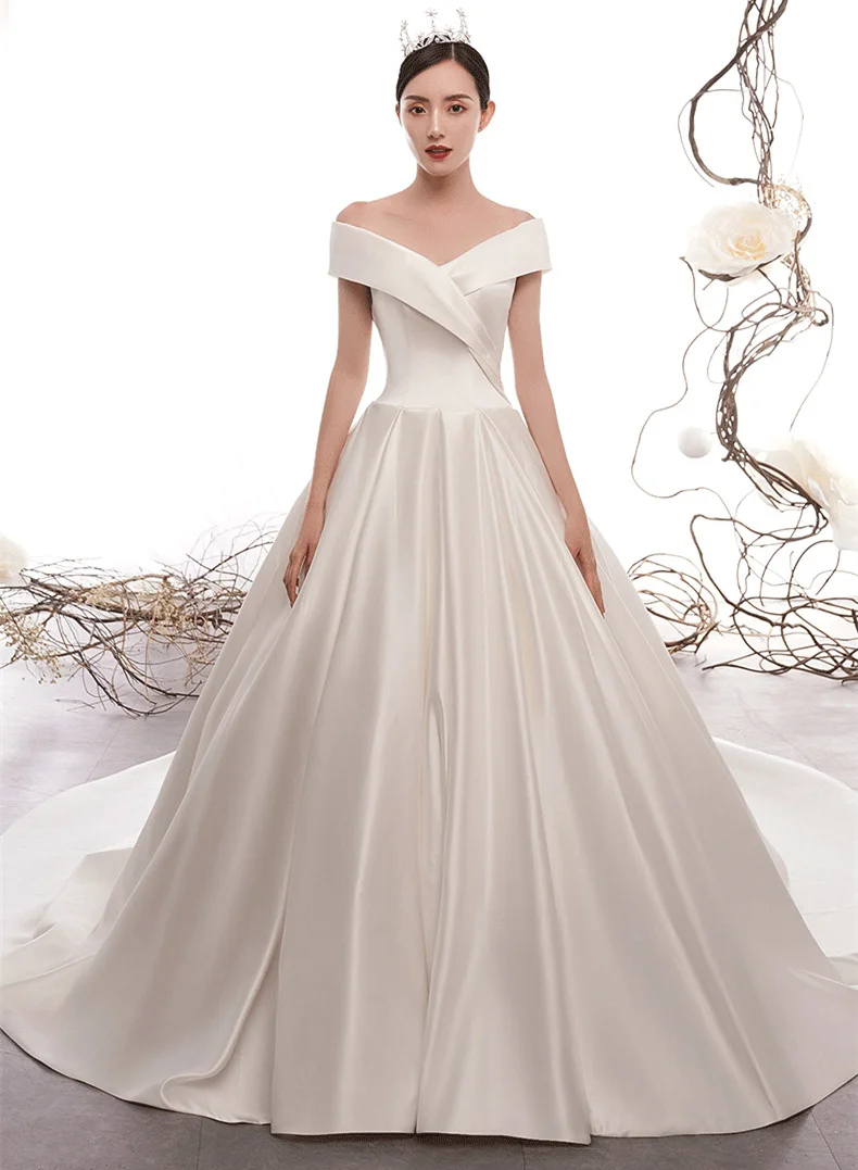 2019 Long White V Neck Wedding Dress 