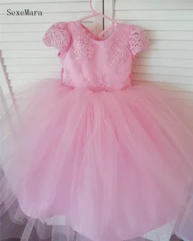 

Cute Pink Baby Girls Dresses with Bow Puffy Tulle Lace Top Infant Toddler Dress Kids First Birthday Gown Short Sleeves