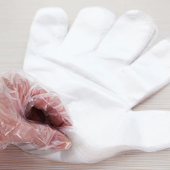

100pcs/Set Disposable Gloves One-off Plastic Gloves Transparent Eco-friendly PE Gloves Salon Accessories