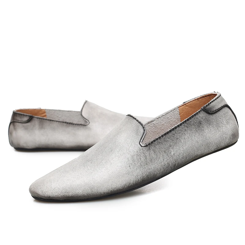 Fashion Men Leather Flats Shoes Comfortable Man Casual Shoes Slip on Male Outdoor Walking Split Leather Driving
