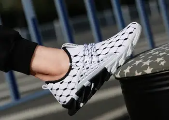 

The latest men's sneakers comfortable casual shoes soft bottom breathable shoes high stretch fashion ladies sneakers