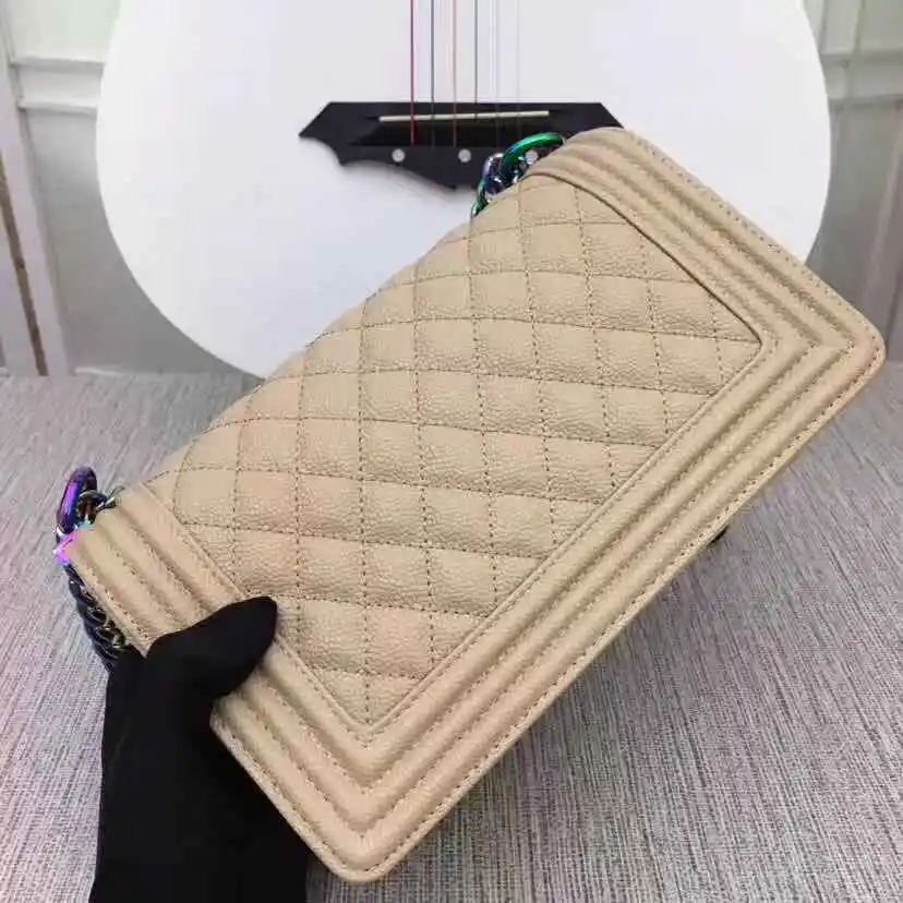 

2019 new women luxury brand caviar leather Genuine leather goldmetal chain shoulder bag Free shipping