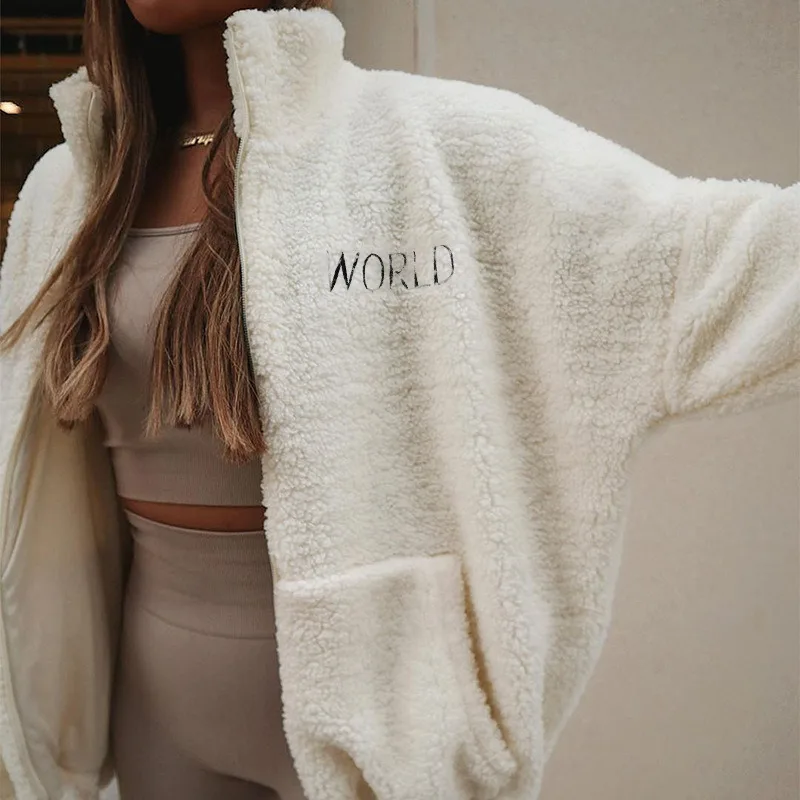 Осенне-зимняя женская куртка из бархата ягненка с вышивкой модная мягкая простая