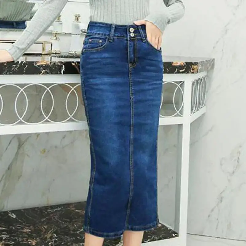 slimming denim skirt