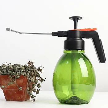 

New Manual Pneumatic Watering Can Sprinkler Spray Bottle For Irrigating Plants Small Hand-Press Watering Can Gardening Tool