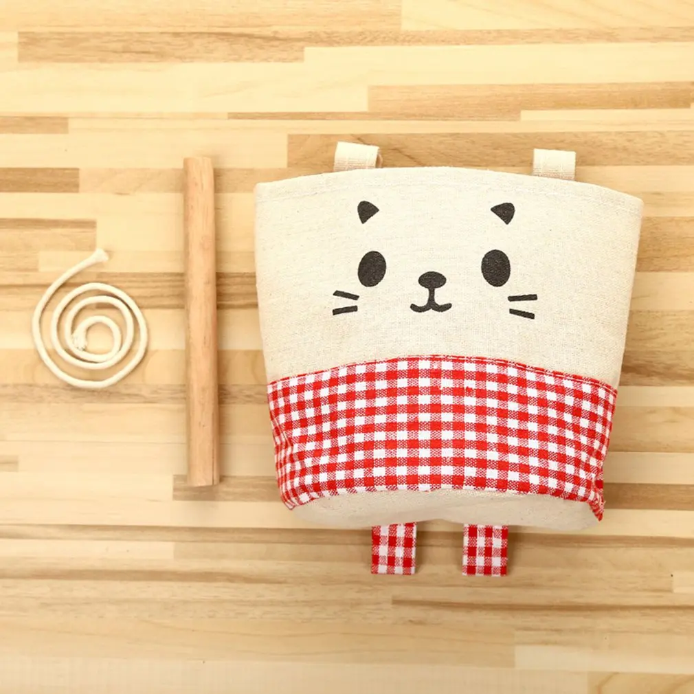 New Creative Cotton Linen Wall Hanging Storage Bag Fashion Plaid Organizers Pouch Debris Storage Bag for Bedroom Bathroom