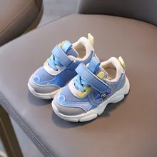 Sapatos da criança rosa fundo macio anti deslizamento sapatos da menina do bebê azul respirável meninos recém nascidos sapatos casuais tênis ao ar livre crianças sapatos