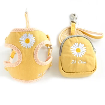 

2020 New Pet Dog Harness Vest and Leash with Portable Snack Bag Puppy Pouch Food Carrier Pack Pouch for Training Outdoor