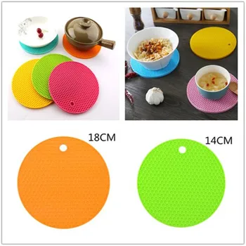 

Kitchen Accessories Silicone Mat Heat Resistant Cup Mat Coasters Round Non-slip Table Placemat Kitchen Tools Kitchen Gadgets