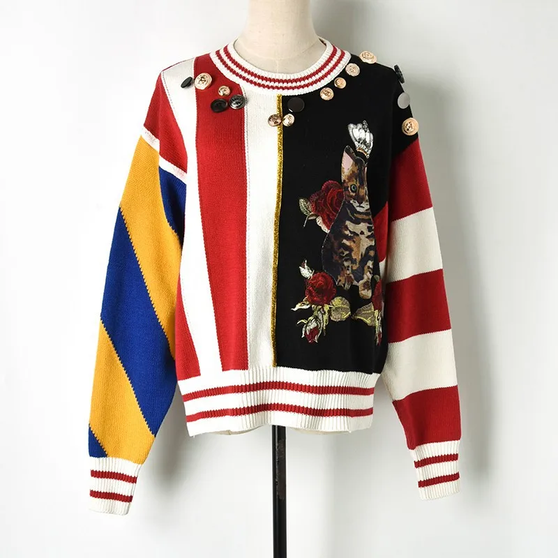 

Autumn and Winter Crown Cat Flower Button Decorated Sweater Christmas Personality Trend Sweater Color Matching Ladies Clothing