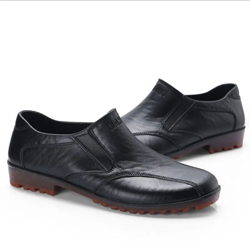

Chef Men's Short Low Top Rain Boots Work Shoes Wear-Resistant Rain Shoes Shoes Rubber Sole Anti-slip Plastic Injection Shoes Wat