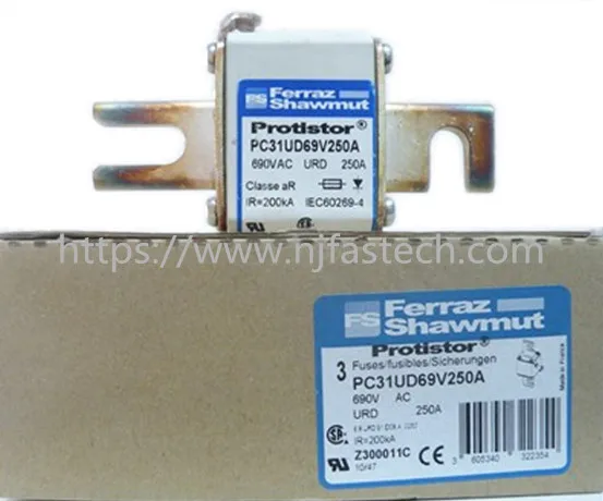 Новый оригинальный керамический предохранитель 690 А в PC31UD69V250A цены на блок
